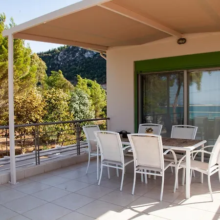 Brunello Seaside Lefkáda