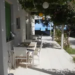 Brunello Seaside Apartman *