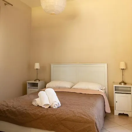 Brunello Seaside Apartamento *