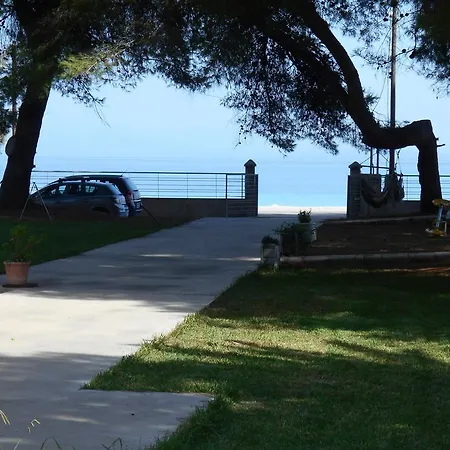 Brunello Seaside Lefkada City